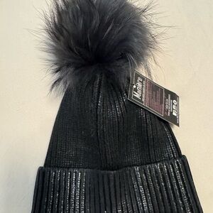 Maniere De Voir Black Knit Hat with real  Fur Pom